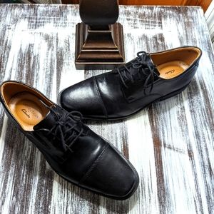 Men's 9 dress shoes